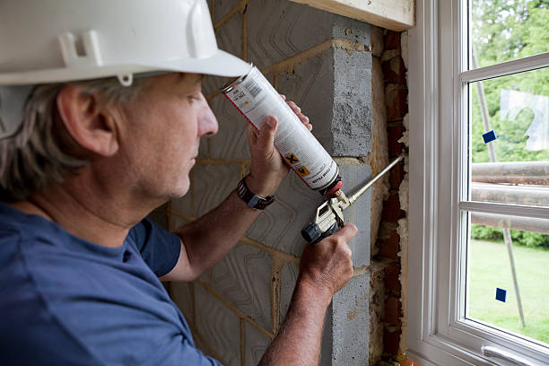 Best Spray Foam Insulation in Plainedge, NY
